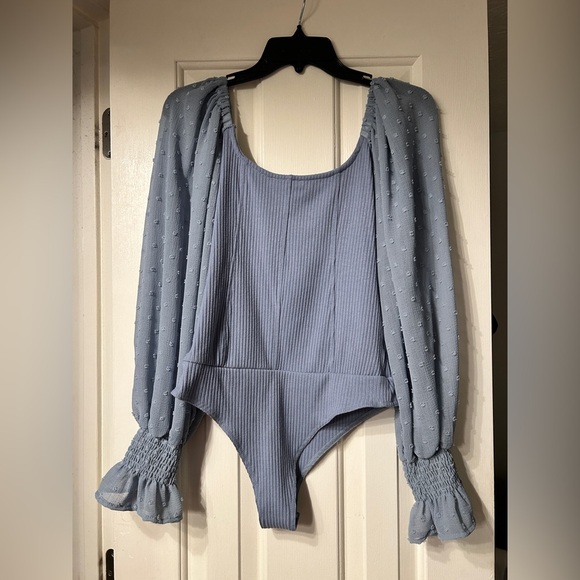 Vici Swiss Dot Ribbed Bodysuit Size Medium - Picture 9 of 9